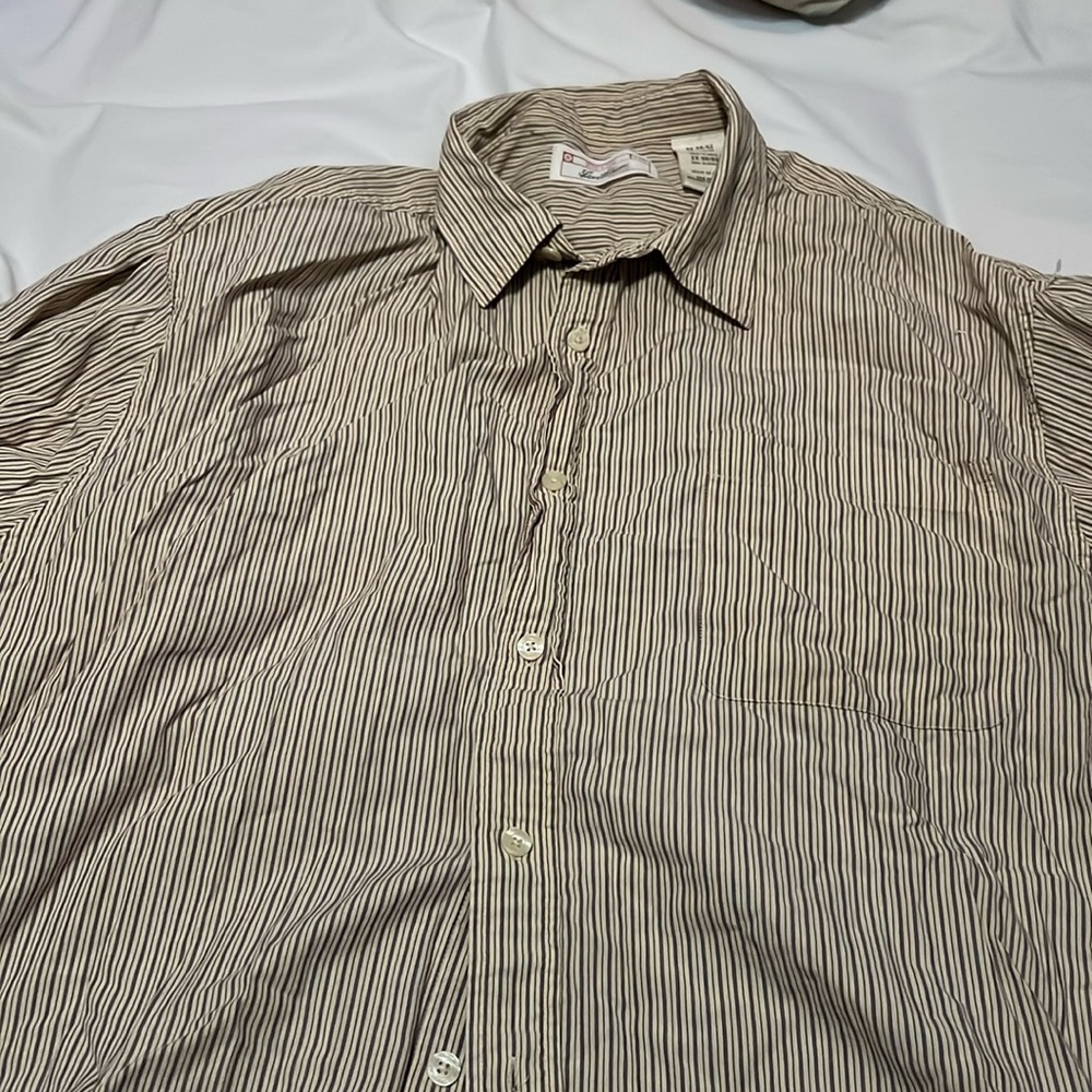 2X vintage Levi long sleeve button up